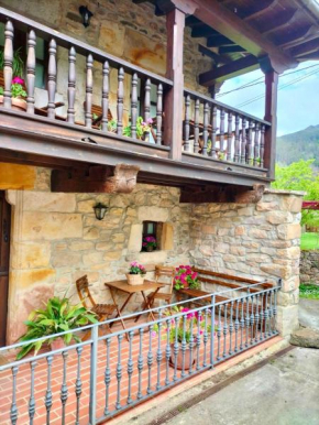Hotels in Espinaredo